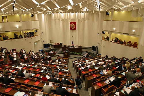 сенаторы одобрили закон о системе эра глонасс